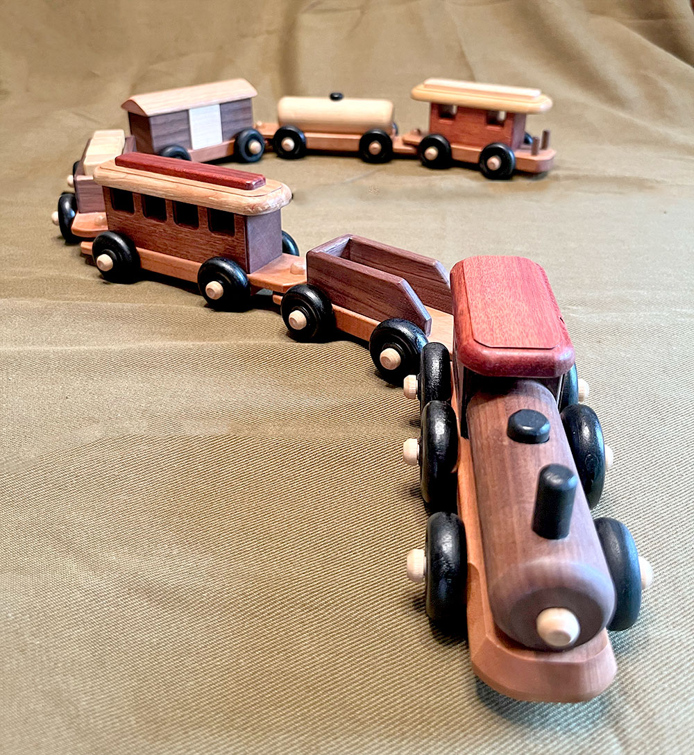 Train - Image 9